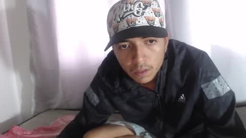 daniel segura online show from 11/30/25, 02:43