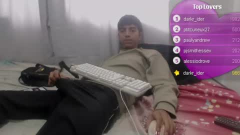 Snapshot of danivoyeur21 chatting on 06/20/26, 03:59 daniel segura online show from 06/20/26, 03:59