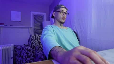 Snapshot of dankfuckcouple chatting on 02/16/25, 09:15 dankfuckcouple online show from 02/16/25, 09:15