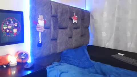 Snapshot of dann_brown chatting on 12/31/24, 06:27 Dann Brown online show from 12/31/24, 06:27