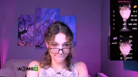 dann foxy online show from 10/08/25, 09:18