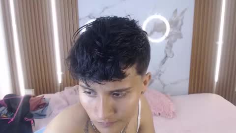 Danniela y Victoria online show from 03/20/26, 08:03