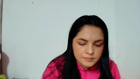 Snapshot of danna_1111 chatting on 10/13/25, 07:25 danna online show from 10/13/25, 07:25