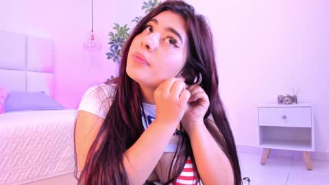 Snapshot of danna_adams1 chatting on 01/21/25, 02:33 danna_adams1 online show from 01/21/25, 02:33