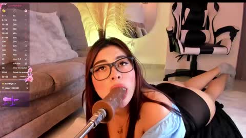 Snapshot of danna_adams1 chatting on 02/27/25, 03:58 danna_adams1 online show from 02/27/25, 03:58