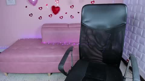 DannaBerry online show from 03/05/25, 06:45