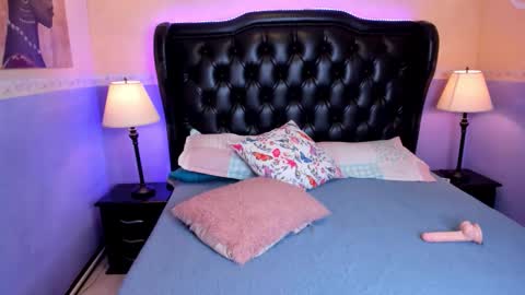 Snapshot of danna_copers chatting on 02/27/26, 03:01 Danna online show from 02/27/26, 03:01