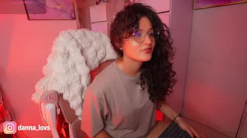 Snapshot of danna_lovs chatting on 05/14/26, 02:29 Danna Lovs online show from 05/14/26, 02:29