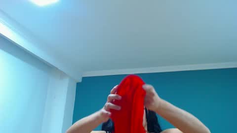 Snapshot of danna_rouses_ chatting on 02/02/26, 11:36 dannarouses online show from 02/02/26, 11:36