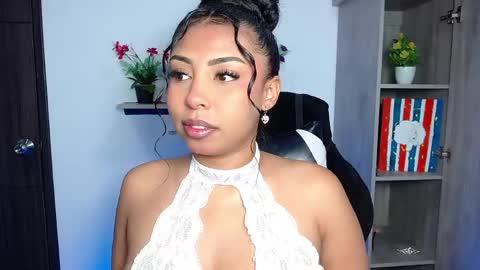 Snapshot of danna_schmidt23 chatting on 05/03/26, 10:54 Danna online show from 05/03/26, 10:54