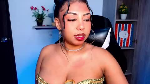 Snapshot of danna_schmidt23 chatting on 05/30/26, 12:35 Danna online show from 05/30/26, 12:35
