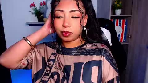 Danna online show from 07/22/26, 04:04