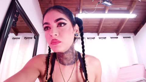 Snapshot of dannaberlin chatting on 01/08/25, 07:13 Danna Berlin online show from 01/08/25, 07:13