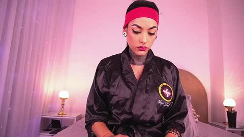 Danna Berlin  online show from 11/12/25, 07:24