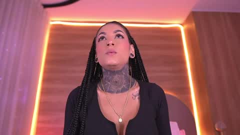 Danna Berlin  online show from 05/02/26, 07:19