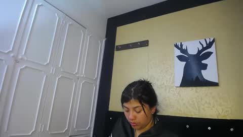 Snapshot of dannagarza chatting on 01/15/25, 04:36 Danna Garza online show from 01/15/25, 04:36