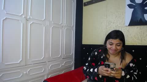 Snapshot of dannagarza chatting on 01/18/25, 10:49 Danna Garza online show from 01/18/25, 10:49