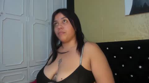 Snapshot of dannagarza chatting on 02/12/25, 08:16 Danna Garza online show from 02/12/25, 08:16