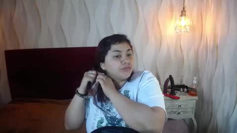 Snapshot of dannagarza chatting on 11/30/25, 05:44 Danna Garza online show from 11/30/25, 05:44