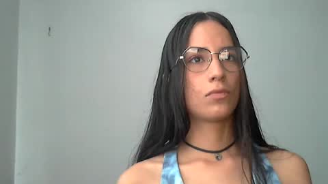 Snapshot of dannali22 chatting on 06/11/26, 06:06 Dannali22 online show from 06/11/26, 06:06