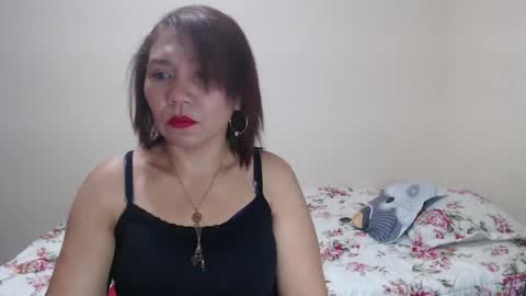 dannamomcerratt online show from 04/19/26, 09:06