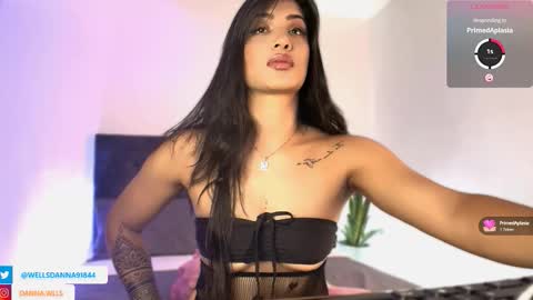 Danna Wells online show from 09/20/25, 06:09