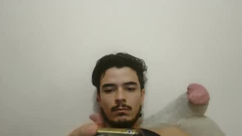 Snapshot of danni4_20 chatting on 02/11/25, 11:43 danni4_20 online show from 02/11/25, 11:43