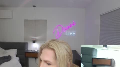 Snapshot of dannidaniels chatting on 01/28/25, 10:56 DANNI DANIELS online show from 01/28/25, 10:56