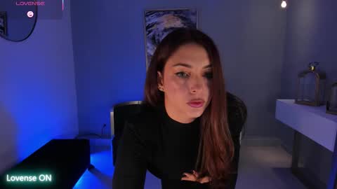 Snapshot of danniesmithx chatting on 11/20/25, 12:44 Dannie online show from 11/20/25, 12:44