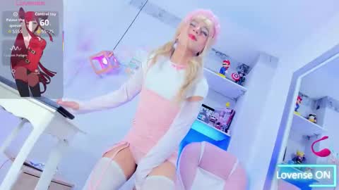 Danni  Sebastian online show from 01/19/26, 12:53