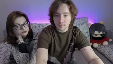 Snapshot of danny_and_ellen chatting on 10/26/25, 05:08 danny and ellen online show from 10/26/25, 05:08