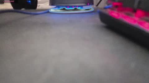 Snapshot of danny_and_ellen chatting on 12/16/25, 08:41 danny and ellen online show from 12/16/25, 08:41