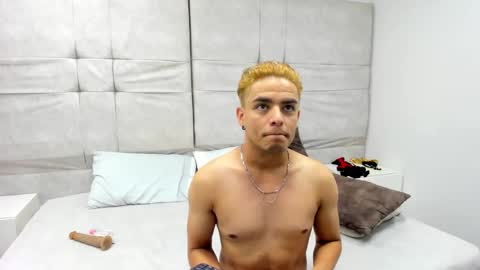 Snapshot of danny_butt_ chatting on 12/06/24, 02:49 Daniel online show from 12/06/24, 02:49