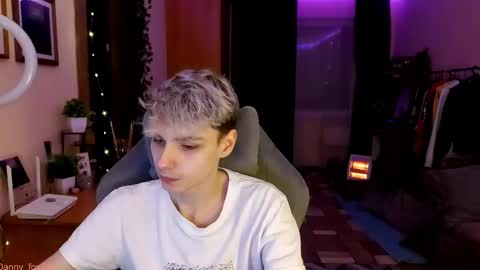 Daniel online show from 02/25/26, 03:10