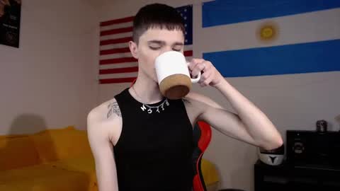 Danny online show from 11/12/25, 02:28