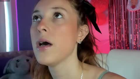 Snapshot of danny_s22 chatting on 02/06/25, 02:04 Danny online show from 02/06/25, 02:04