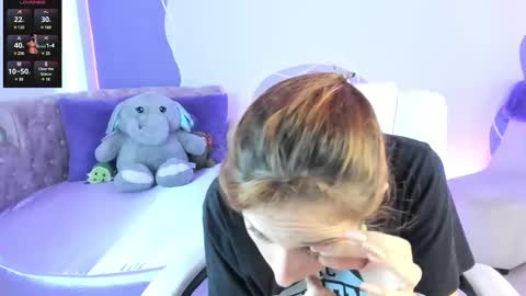 Snapshot of danny_s22 chatting on 03/05/25, 02:45 Danny online show from 03/05/25, 02:45