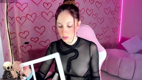 Snapshot of danny_s22 chatting on 11/05/25, 01:33 Danny online show from 11/05/25, 01:33