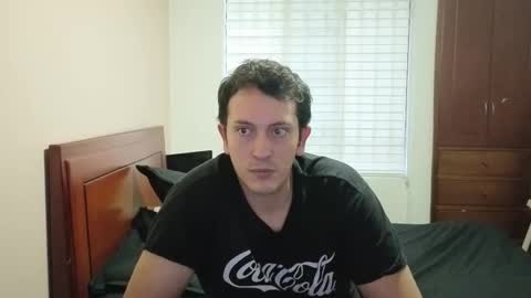 Snapshot of danruiz33 chatting on 05/13/26, 10:27 Dan online show from 05/13/26, 10:27
