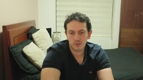 Snapshot of danruiz33 chatting on 05/30/26, 01:46 Dan online show from 05/30/26, 01:46