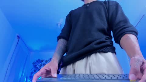 dante_cooper_0 online show from 12/13/24, 04:33