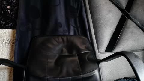 dante_d_angelo_ online show from 04/17/26, 09:45