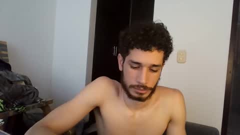 Snapshot of dante_dm chatting on 11/11/25, 04:29 DANTE DI MARCO online show from 11/11/25, 04:29