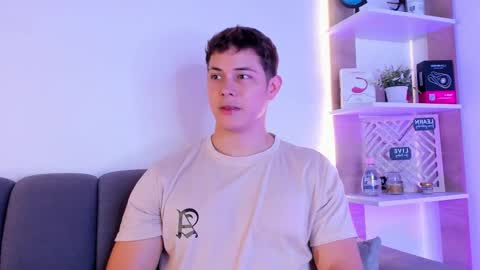 Snapshot of dante_seductor chatting on 02/21/26, 09:27 Dante online show from 02/21/26, 09:27