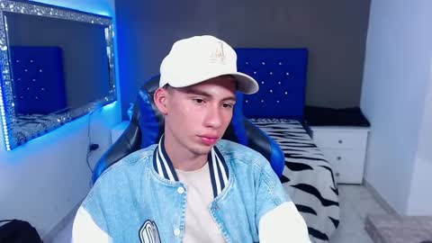 Dante online show from 01/28/25, 01:05