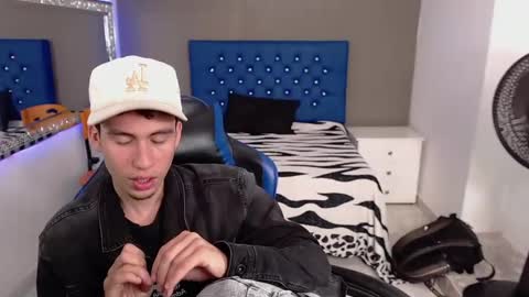 Dante online show from 02/11/25, 01:20