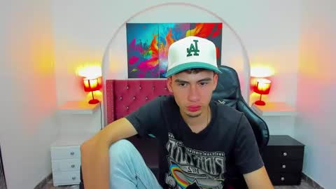 Dante online show from 03/11/25, 06:30