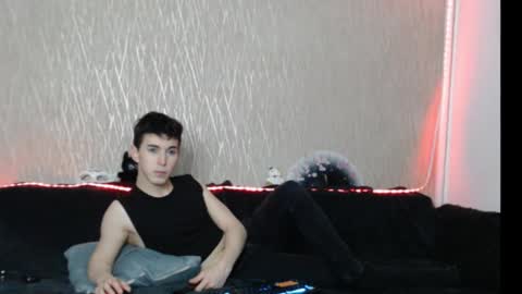 Snapshot of dante_twink__ chatting on 01/13/26, 01:44 Dante online show from 01/13/26, 01:44