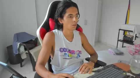 X Dante7373574 online show from 11/20/25, 10:31