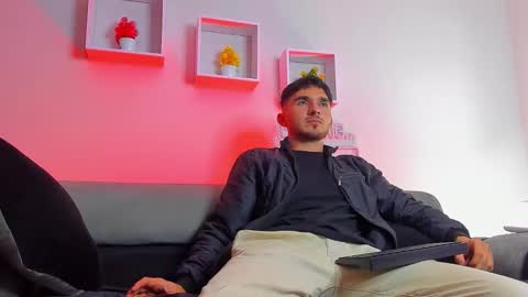 Snapshot of danteeblake chatting on 02/15/26, 03:03 Dante online show from 02/15/26, 03:03